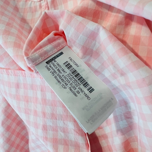 NWOT Vineyard Vine OTG Performance M Long Sleeve Shirt Gingham Pink White - Picture 6 of 7